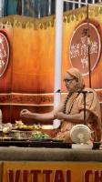 Shri Shiva Pujana by HH Swamiji; Picture courtesy Shri Jaikishan Kandlur